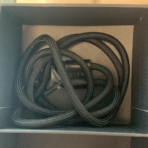 NWT/NIB Michael Kors AirPod case retails $98 - Picture 3 of 7